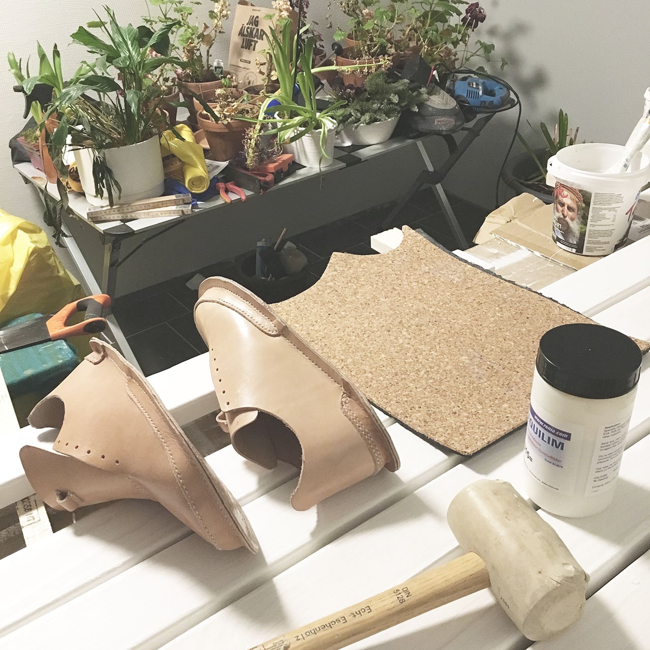 Making DIY Trail running shoes-min